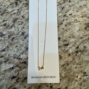 NWT Banana Republic Gold Love Necklace